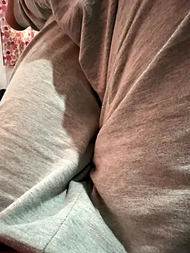 Randy642001 online show from November 8, 2025, 10:48 am