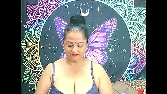 Snapshot of matureindian chatting on March 3, 2025, 9:33 am matureindian online show from March 3, 2025, 9:33 am