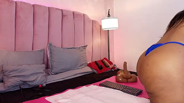 HallyBans online show from October 6, 2025, 7:00 pm