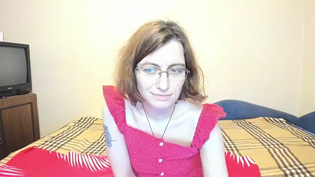MarilynDream online show from February 1, 2025, 6:19 pm