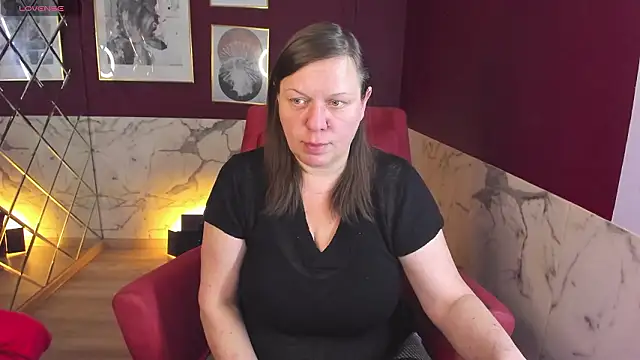 KellyPerfection online show from March 26, 2026, 6:30 am