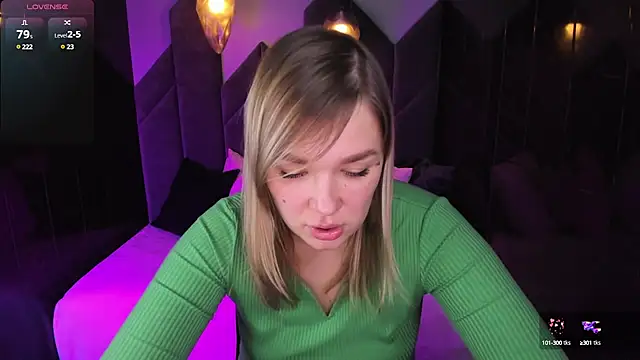 Snapshot of BellaDreamy chatting on March 11, 2025, 11:23 am BellaDreamy online show from March 11, 2025, 11:23 am