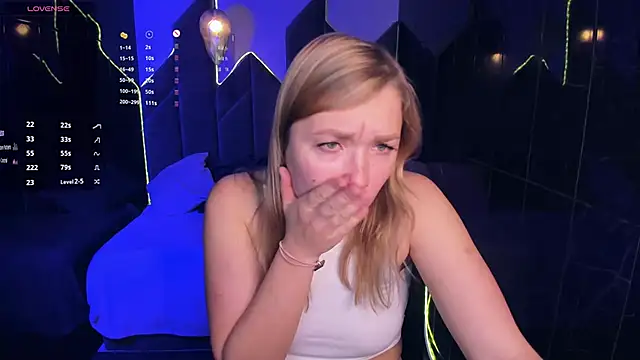 Snapshot of BellaDreamy chatting on September 26, 2025, 5:22 am BellaDreamy online show from September 26, 2025, 5:22 am