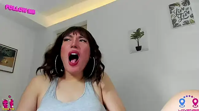 hottycrishina online show from December 8, 2024, 6:54 am