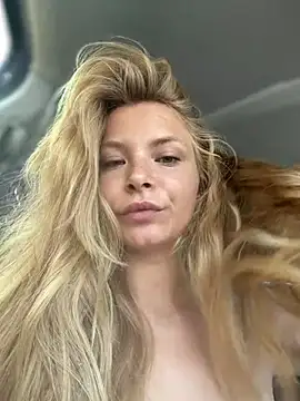 Snapshot of AnastasiaAniess chatting on June 20, 2026, 10:40 am AnastasiaAniess online show from June 20, 2026, 10:40 am