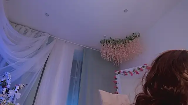 LilianKroft online show from February 27, 2025, 12:02 pm