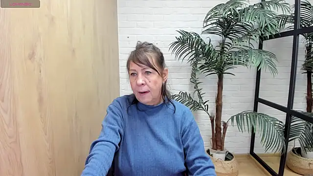 LindaPassionate online show from March 15, 2025, 5:19 am