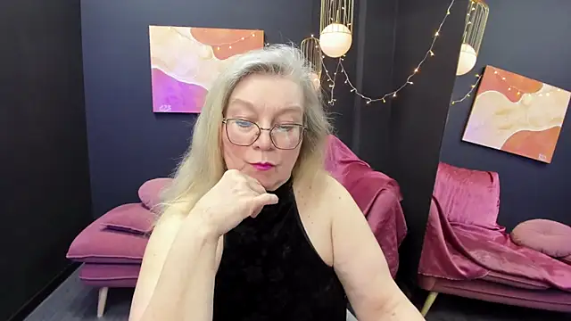 NataliMellow online show from February 9, 2025, 1:46 pm