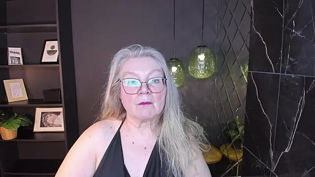 NataliMellow online show from March 22, 2026, 1:14 pm