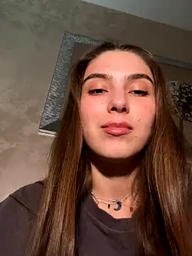 so cutes online show from November 9, 2025, 10:08 pm