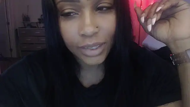 Snapshot of theMicahLilithExperience chatting on May 6, 2026, 1:36 am theMicahLilithExperience online show from May 6, 2026, 1:36 am