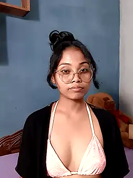 naya86 online show from December 4, 2024, 9:51 am