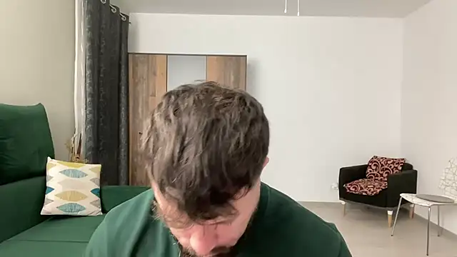 Snapshot of AlphaSparks chatting on January 10, 2025, 4:01 am AlphaSparks online show from January 10, 2025, 4:01 am