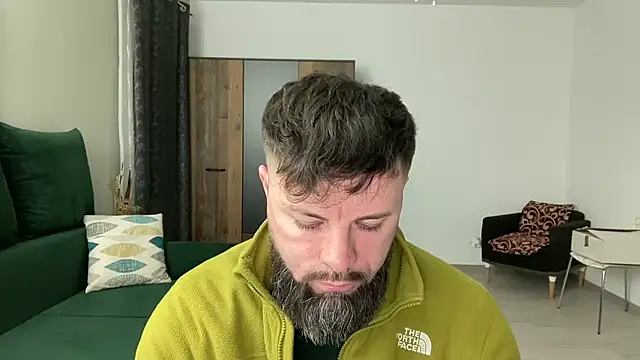 Snapshot of AlphaSparks chatting on February 21, 2025, 3:34 am AlphaSparks online show from February 21, 2025, 3:34 am