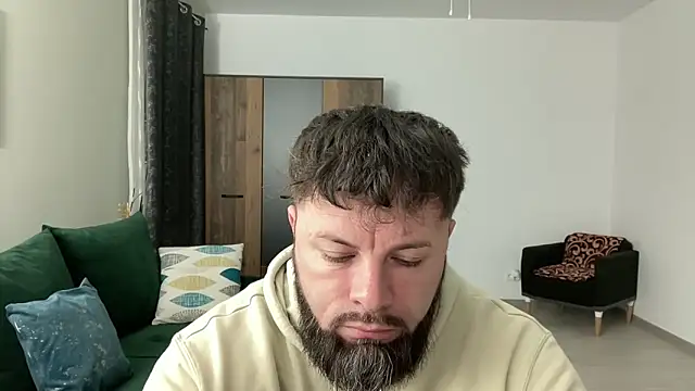 Snapshot of AlphaSparks chatting on March 5, 2025, 4:02 am AlphaSparks online show from March 5, 2025, 4:02 am