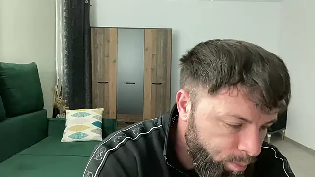 Snapshot of AlphaSparks chatting on March 11, 2025, 3:59 am AlphaSparks online show from March 11, 2025, 3:59 am