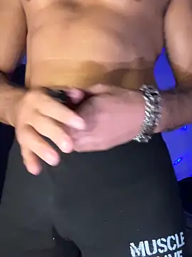 TOYTOYNOW online show from February 2, 2025, 11:21 pm