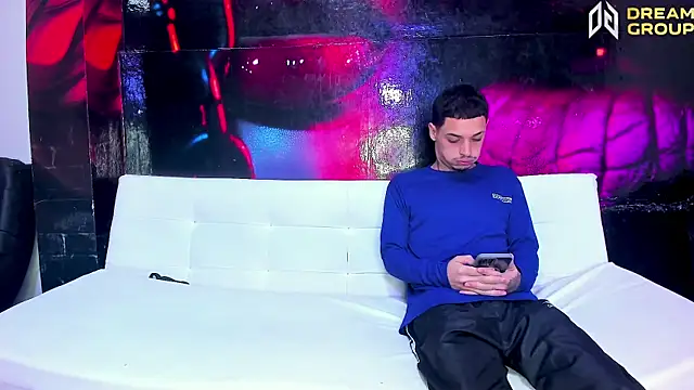 AmazingPartys online show from November 27, 2025, 12:51 pm