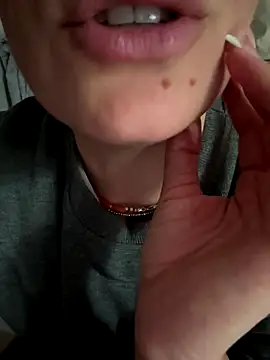 Wet-Pussycat online show from October 25, 2025, 3:40 pm