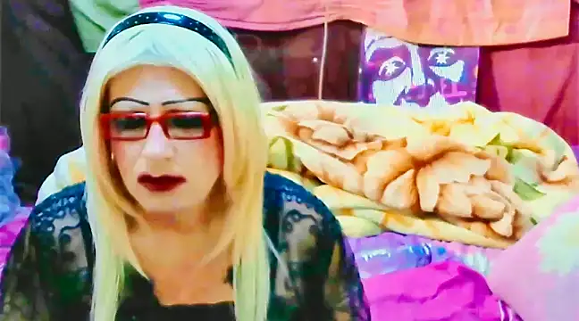 Goldeena online show from January 16, 2025, 9:40 pm