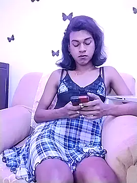 Nisha555 online show from October 27, 2025, 10:08 am