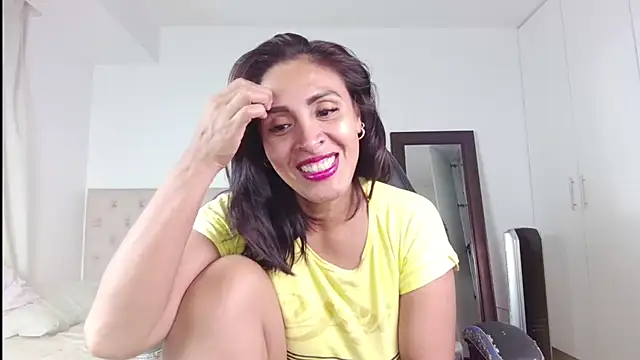 Snapshot of ms_freyax chatting on July 26, 2026, 4:09 am ms freyax online show from July 26, 2026, 4:09 am