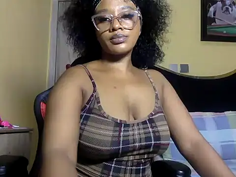 Snapshot of BOOTYBANGER24xx chatting on May 11, 2026, 9:59 am BOOTYBANGER24xx online show from May 11, 2026, 9:59 am