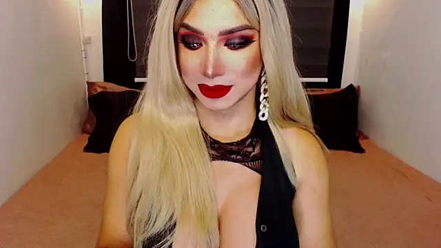 Snapshot of HugeCockDominantXxX chatting on November 27, 2025, 7:49 pm HugeCockDominantXxX online show from November 27, 2025, 7:49 pm