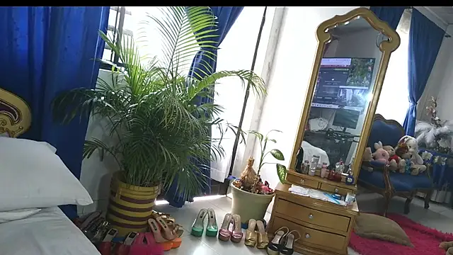 Snapshot of big_boobsmature chatting on July 11, 2026, 4:32 pm big boobsmature online show from July 11, 2026, 4:32 pm