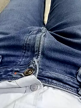 Babyucum4me online show from January 27, 2025, 6:31 pm