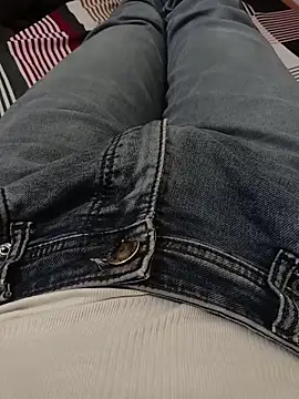 Snapshot of Babyucum4me chatting on February 26, 2026, 3:55 pm Babyucum4me online show from February 26, 2026, 3:55 pm