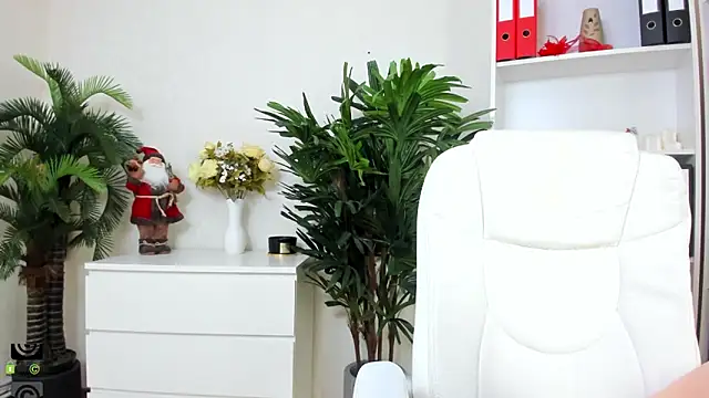 amayawest online show from December 19, 2024, 10:34 am