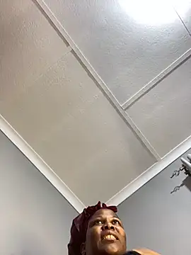 Snapshot of Sexycandyxxx chatting on December 5, 2025, 9:00 pm Sexycandyxxx online show from December 5, 2025, 9:00 pm