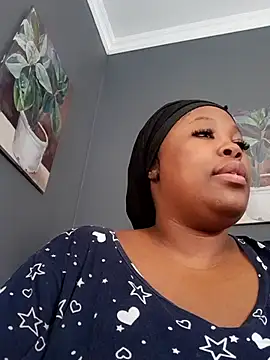 SWEETDOLLY29XX online show from September 11, 2025, 9:53 am