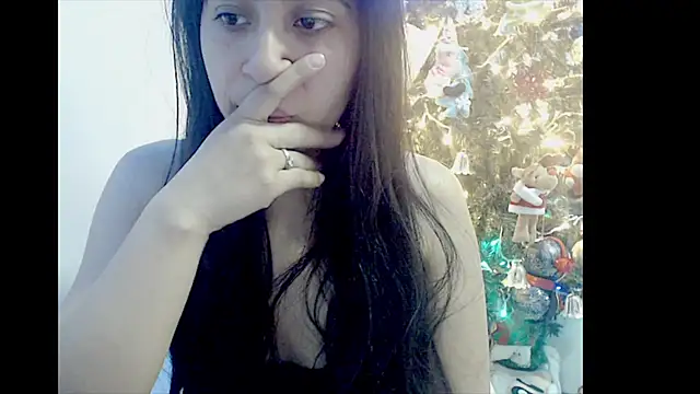 lizztaylor535 online show from December 20, 2024, 2:27 pm