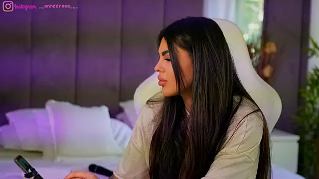 perfectt33n online show from October 17, 2025, 11:57 am