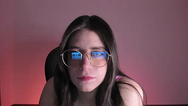 HazelKush online show from October 15, 2025, 8:20 pm