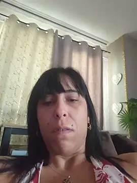 misscectito13 online show from May 18, 2026, 5:35 am