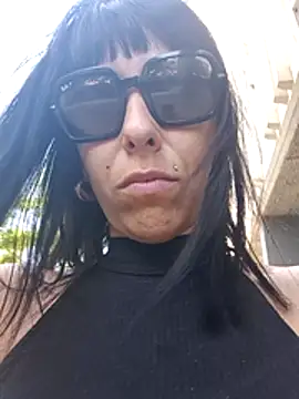 misscectito13 online show from May 26, 2026, 1:51 pm