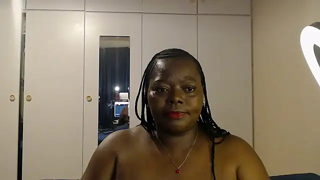 MatureBoobsDiva online show from October 12, 2025, 7:02 pm