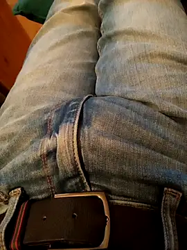 Snapshot of PetePro1989 chatting on February 10, 2025, 5:52 pm PetePro1989 online show from February 10, 2025, 5:52 pm