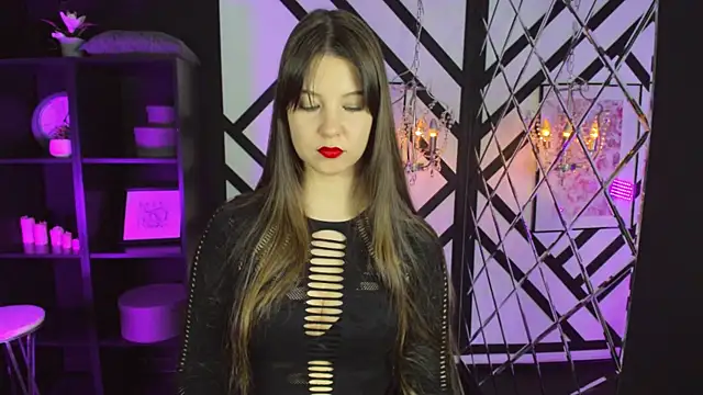 ElizaMild online show from November 13, 2025, 3:55 pm