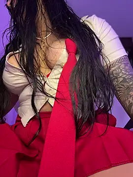 Snapshot of Naiara_sex chatting on October 26, 2025, 5:57 am Naiara sex online show from October 26, 2025, 5:57 am