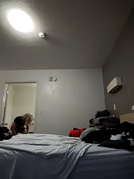 lilcdbitch online show from February 14, 2025, 5:25 pm