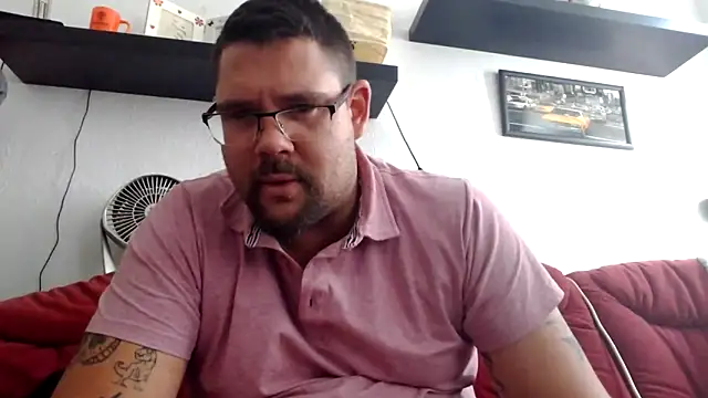 sexykevin17cm online show from September 24, 2025, 1:47 pm