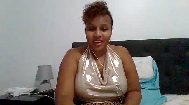 Snapshot of Nathyjess195 chatting on December 9, 2024, 10:30 pm Nathyjess195 online show from December 9, 2024, 10:30 pm