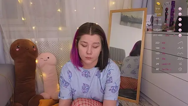 Mira Falls online show from January 22, 2025, 8:18 am