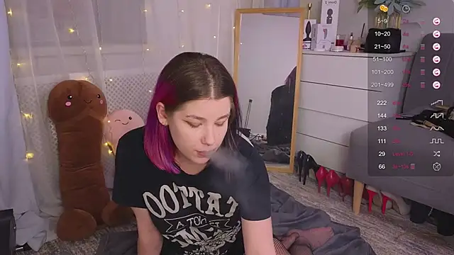 Mira Falls online show from February 4, 2025, 11:27 am