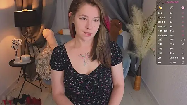 Mira Falls online show from September 25, 2025, 5:33 am