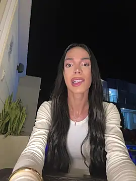 Michell simons online show from July 11, 2026, 5:43 am